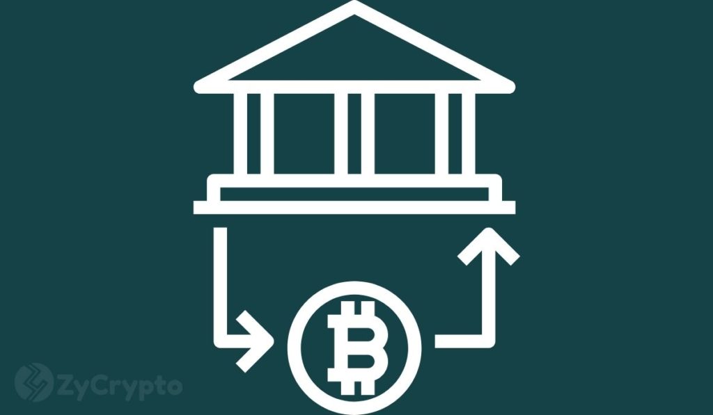  bitcoin banks hundreds soon coming retakes cryptocurrency 