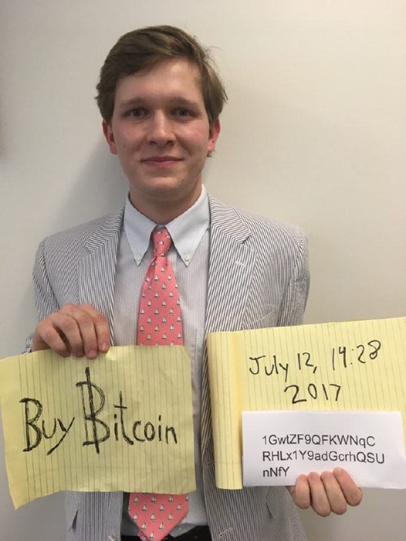 bitcoin sign guy