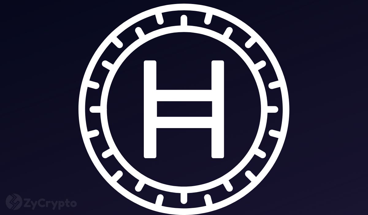 HBAR Bulls Charge at $0.5 Level—XRP Comparison Fuels Optimism